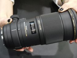 ประกาศเตือน อย่ารับซื้อเลนส์ Sigma 180mm f/2.8 macro