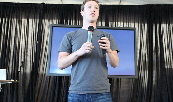 Facebook ยื่นเอกสารเตรียมเข้าตลาดหุ้นแล้ว - 2011 มีกำไร 1 พันล้านดอลลาร์