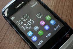 Nokia C2-06 ฟีเจอร์โฟน 2 Sim แบบ Touch and Type ราคาประหยัดวัสดุคุณภาพเยี่ยม