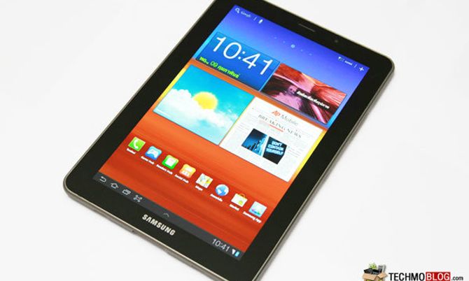 [รีวิว] Samsung Galaxy Tab 7.7 แท็บเล็ตแรงจัด หน้าจอ Super AMOLED Plus