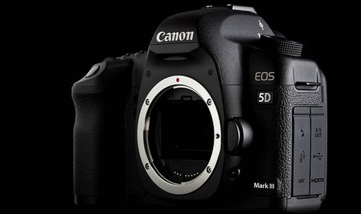 ข่าวลือ Canon เตรียมพบกับกล้อง Canon EOS 5D ตัวใหม่ 27หรือไม่ก็28 กุมภาพันธ์นี้