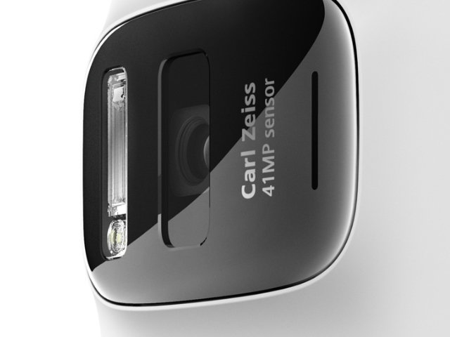 เทียบขนาดเซ็นเซอร์กล้อง Nokia 800 PureView ใหญ่ใช่เล่น