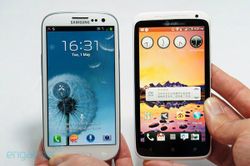 เทียบ Samsung Galaxy S III กับมือถือตัวท็อป iPhone 4S, HTC One X, Nokia Lumia 900