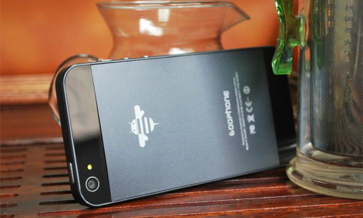 จีนโหดเล็งฟ้อง iPhone 5 ฐานลอกดีไซน์จากมือถือปลอม!