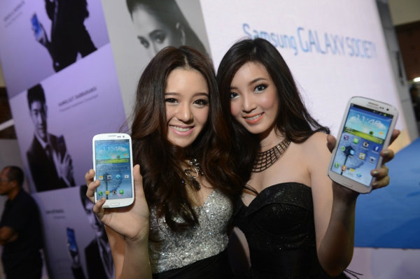 Samsung จัดหนัก !! Galaxy Note II  ยอดทะลุ  5 ล้านเครื่องใน 2 เดือน