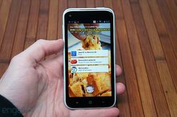 [รีวิว] HTC First สมาร์ทโฟนสำหรับคนชอบเล่น Facebook