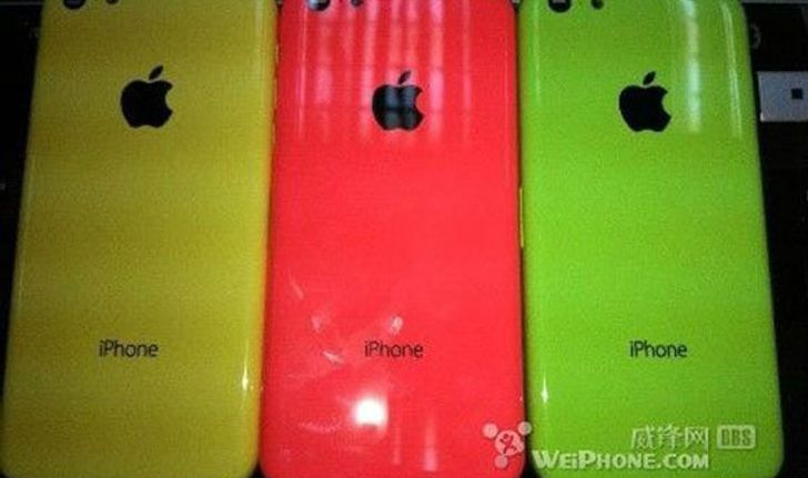 ภาพหลุด กรอบหลัง iPhone ราคาประหยัด ทำมาจากพลาสติก มีให้เลือกหลายสี