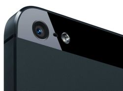 iPhone 5 มีเซ็ง ! โดนเทียบกล้องอีกแล้ว