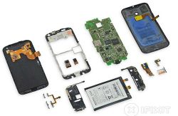 iFixit จัดให้ ! ถอดแกะ Moto X