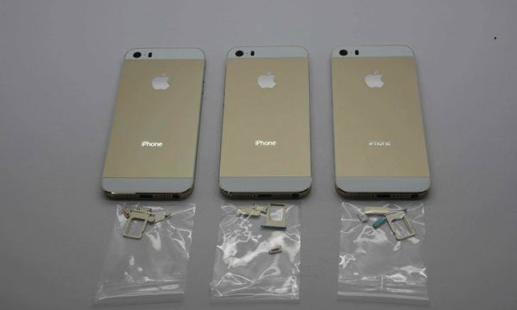 ภาพ iPhone 5S สีทอง Champagne Gold แบบชัดๆ มาแล้ว !