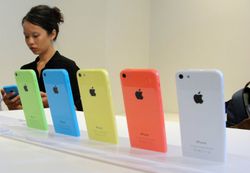 iPhone 5C งานนี้ชี้ชะตา "ทิม คุก"