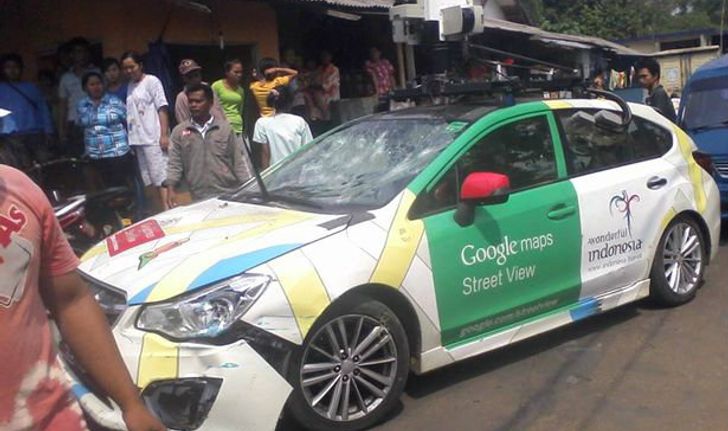 เมื่อรถกูเกิล Street View ชนแล้วพยายามจะหนีในอินโดนีเซีย