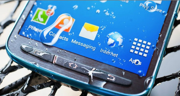 ลือ Samsung Galaxy S5 จะมาพร้อมคุณสมบัติในการกันน้ำกันฝุ่นได้