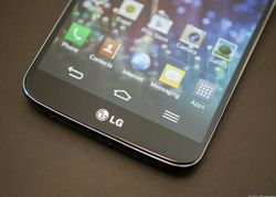 รถบรรทุกที่ขนสมาร์ทโฟน LG G2 จำนวน 22,500 หายไปทั้งคันที่อเมริกา