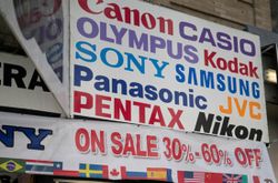Canon, Nikon และ Sony ที่อยู่รอดจากการตีตลาดของสมาร์ทโฟน