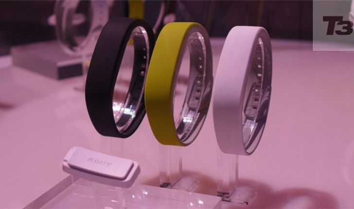 Sony SmartBand review: Hands-on