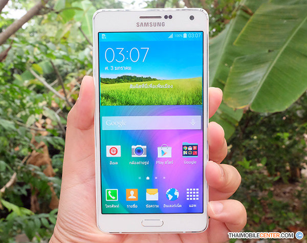 สัมผัสแรกกับ Samsung Galaxy A7 สมาร์ทโฟน 4G ดีไซน์ All-Metal Unibody รุ่นใหญ่