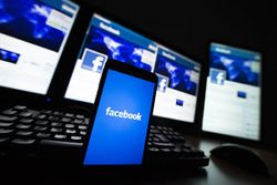 Facebook อัพเดตกฎการโพสต์ บล็อคความรุนแรงและเข้าข่ายอนาจาร