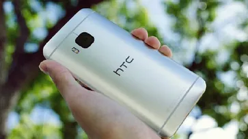 รวมรีวิว HTC One (M9) จากตปท. โดยรวมไม่ต่างรุ่นเดิม รวมถึงกล้องด้วย