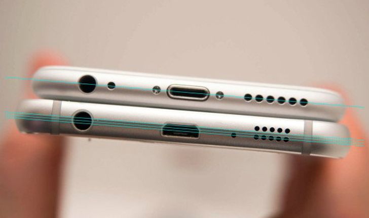 เทียบกันจะๆ ความละเอียดในการออกแบบของ Galaxy S6 กับ iPhone 6