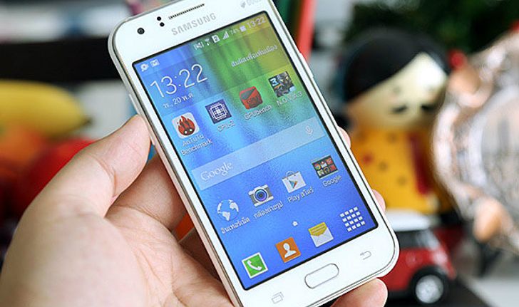 รีวิว (Review) Samsung Galaxy J1 มือถือใหม่เอาใจคนงบน้อย