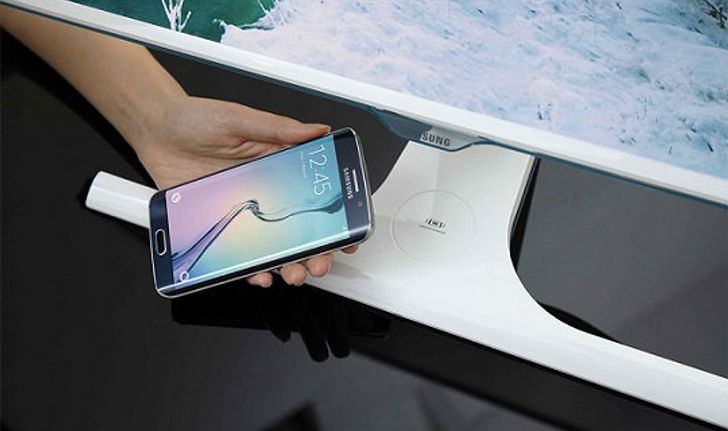 Samsung เผย Monitor รุ่นใหม่รองรับชาร์จไฟมือถือแบบไร้สาย เจอกัน IFA กันยายนนี้