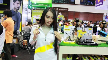 พามชม  Pretty แจ่มๆ ในงาน  Thailand Mobile Expo 2015