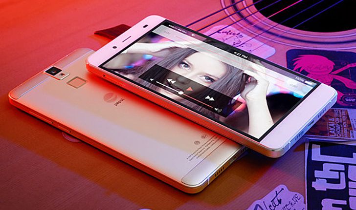 เผยภาพชัด ๆ ของ Pepsi Phone P1 ก่อนการเปิดตัวในจีน 3 ธันวาคมนี้