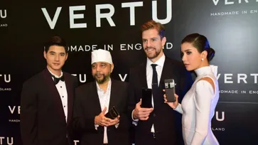 ชมสมาร์ทโฟน VERTU ราคาเครื่องละ 670,000 บาท!