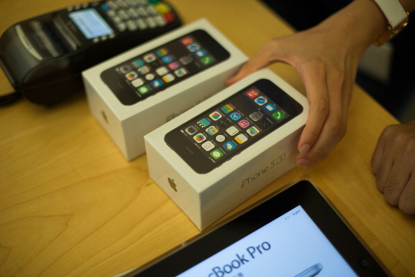 ลดราคา iPhone 5S เครื่องเปล่าลงเหลือ 14,900 เท่านั้น!!