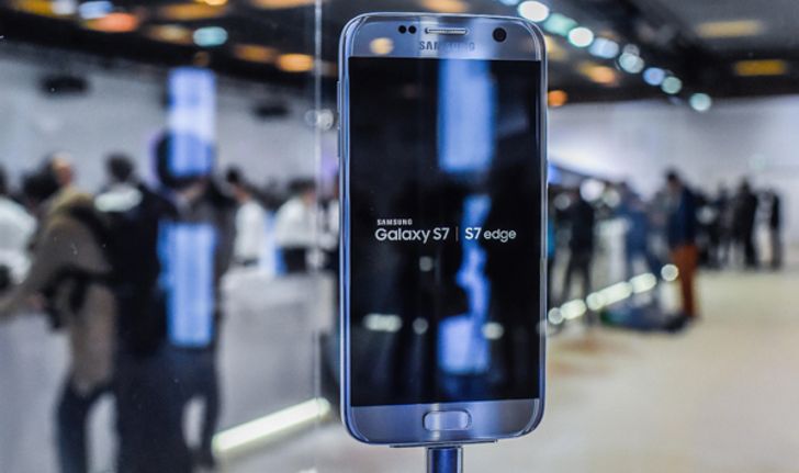 10 เรื่องเด่นที่สร้างให้ Samsung Galaxy S7 เหนือกว่า iPhone