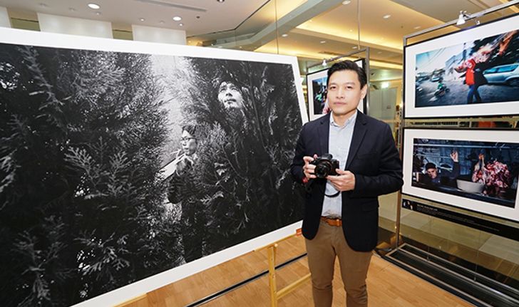 โซนี่ไทยจับมือ 6 ช่างภาพสตรีทระดับโลก นำทีมโดยทวีพงษ์ ประทุมวงษ์ จัดนิทรรศการภาพถ่ายแนวสตรีท