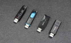 [USB] สังเกตพอร์ต USB 3.0 และพอร์ตแบบ Charging ด้วยการดูจากสัญลักษณ์