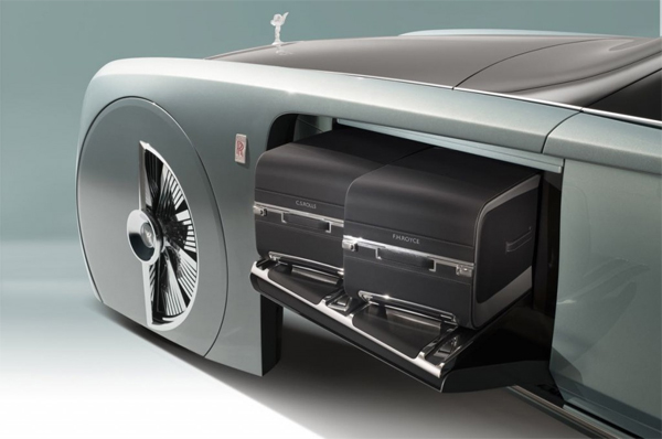 Rolls-Royce-driverless-car4