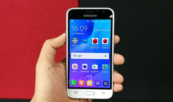 รีวิว Samsung Galaxy J1 (2016) มือถือรุ่นถูกสุดกับความคุ้มค่าเต็มเครื่อง