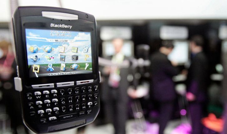 Blackberry ประกาศหยุดผลิตมือถือ เนื่องจากยอดขายต่ำมาก