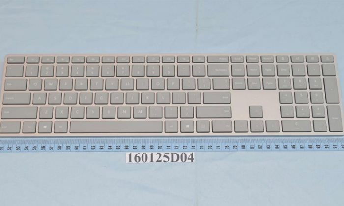 เผยภาพหลุด Keyboard และ Mouse ใหม่จาก Microsoft คาดอาจจะเป็นของ Surface All in One