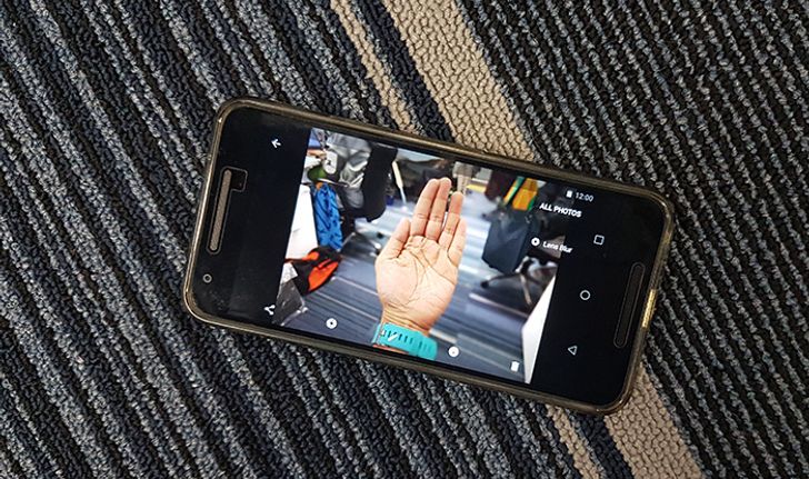 แนะนำวิธีถ่ายภาพหน้าชัดหลังเบลอบนมือถือ Android ให้เหมือนกับ iPhone 7 Plus