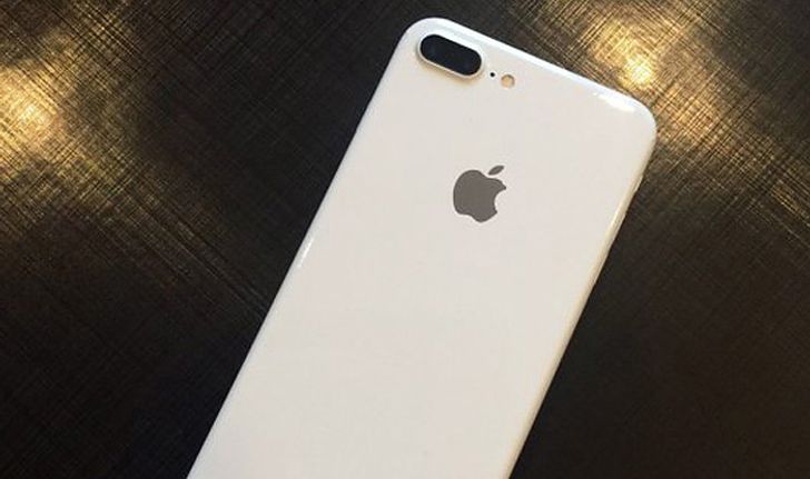 ชมคลิป mock up iPhone 7 สีขาวเงา Jet White สวยสะดุดตาแค่ไหน มาดูกัน!