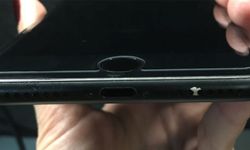 ผู้ใช้ iPhone 7 สีดำ Black(ดำด้าน) เผยตัวเครื่องลอกง่ายทั้งที่ใส่เคสและดูแลอย่างดี