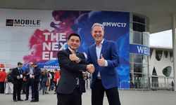 เอไอเอส จับมือ Netflix ประกาศพันธมิตร ในงาน Mobile World Congress 2017