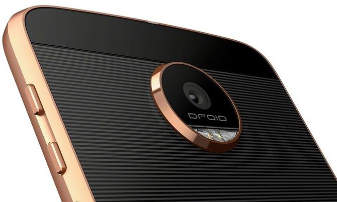 หลุดภาพเรนเดอร์ Moto Z2 Play : รุ่นกลาง พร้อมอุปกรณ์เสริม MotoMod เช่นเดิม