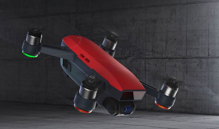 dji Spark หุ่นโดรนตัวเล็กที่สามารถควบคุมได้ด้วยฝ่ามือของผู้ใช้