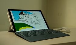 รีวิว New Microsoft Surface Pro ราคาถูกลงกับประสิทธิภาพดีขึ้น ในบอดี้ที่คุ้นเคย