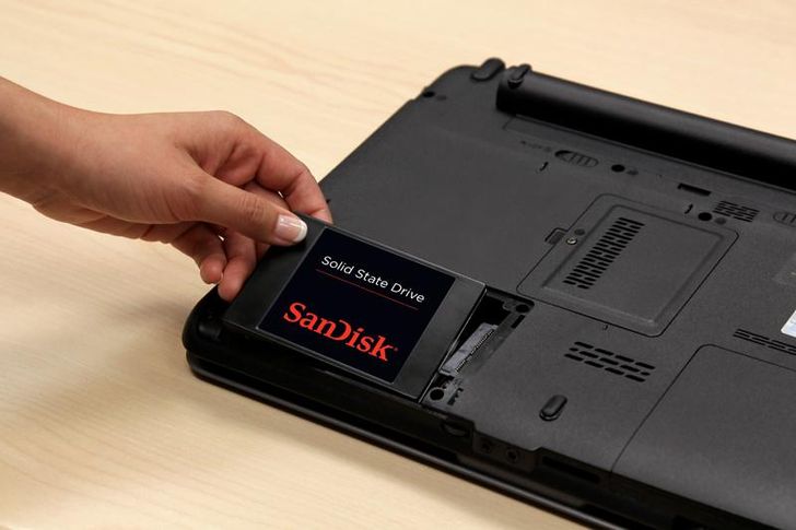 รวม 4 เหตุผลที่ควรนำ Notebook เครื่องเก่าเปลี่ยนจาก Hard Disk เป็น Ssd  ที่เร็วขึ้น