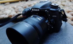 รีวิว Nikon D7500 กล้อง DSLR รุ่นกลางที่ถอดวิญญาณรุ่นพี่มาใส่