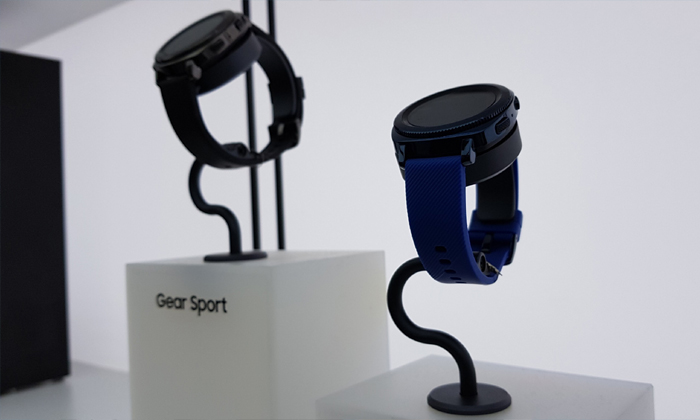 เคาะแล้วราคา Samsung Gear Sport และหูฟัง Gear IconX ในไทยแล้ว