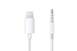 สาวกเตรียมเฮ Apple เพิ่มสาย Lightning Port แปลงเป็นช่องเสียบหูฟังดั่งเดิมแล้ว