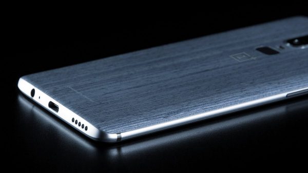หลุดภาพตัวเครื่องจริง นักฆ่าเรือธง OnePlus 6 พร้อมราคาเริ่มต้น 17300 บาท