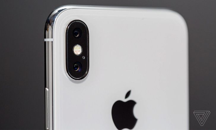 iPhone X รุ่นที่สามจะมาพร้อมกล้องสามตัวที่อัปเกรดให้เทพขึ้นกว่าเดิม